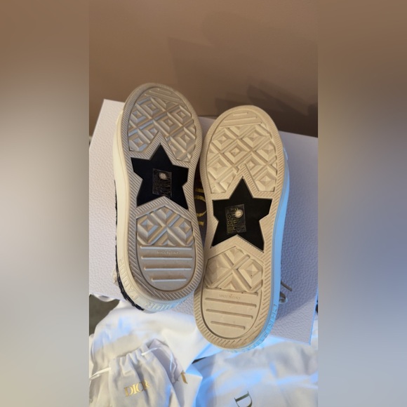 Dior Women's Walk’n Dior Sneakers 40 - Picture 7 of 7
